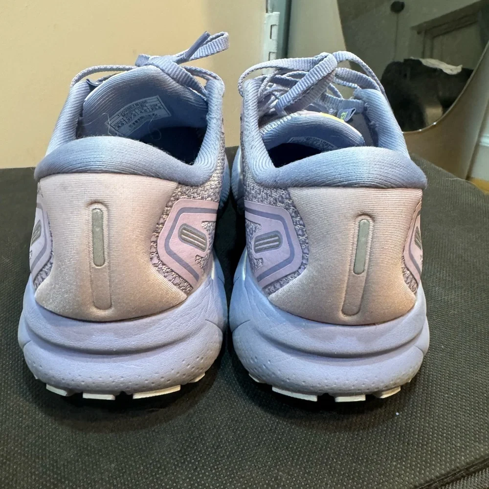 Brooks running sneakers - Picture 5 of 7